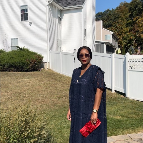 New Boubou elegant dress. One size fits up to U.S size 16. - Picture 4 of 6